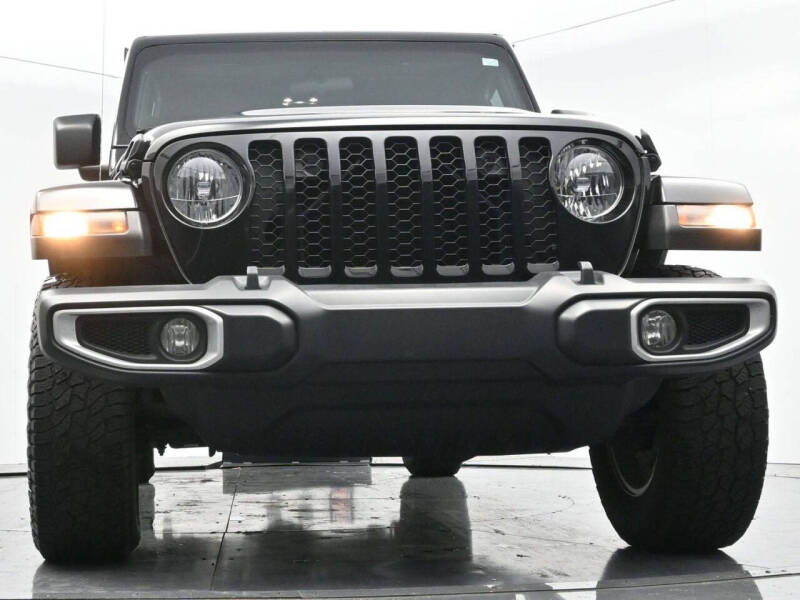 2023 Jeep Gladiator Sport S