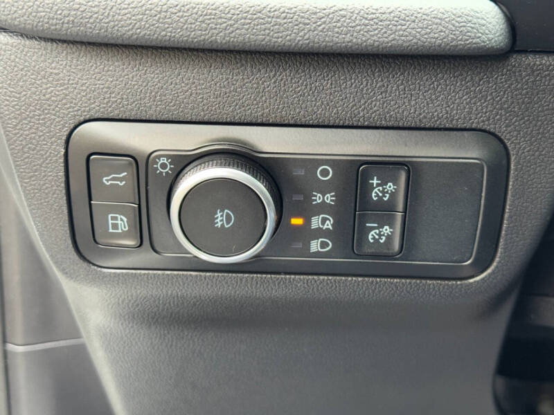 2024 Ford Escape Hybrid ST-Line Select