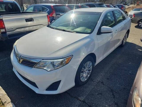 2014 Toyota Camry for sale at Auto Import Specialist LLC in South Bend IN