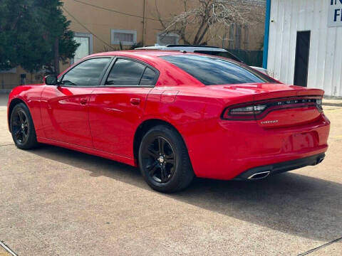 2017 Dodge Charger SE