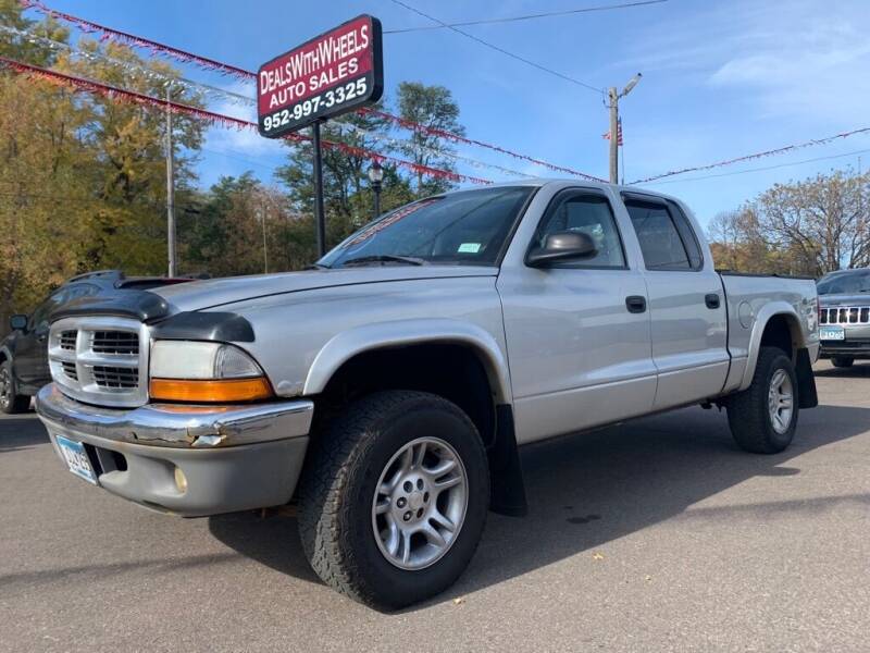 2003 Dodge Dakota for sale at Dealswithwheels in Inver Grove Heights MN