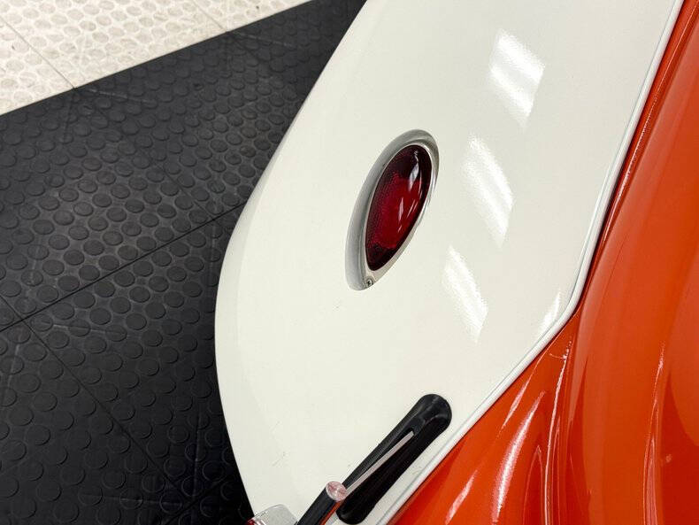 1972 Volkswagen Super Beetle