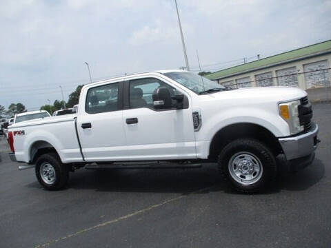 2017 Ford F-250 Super Duty for sale at GOWEN WHOLESALE AUTO in Lawrenceburg TN