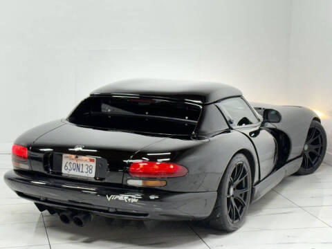 2000 Dodge Viper RT/10