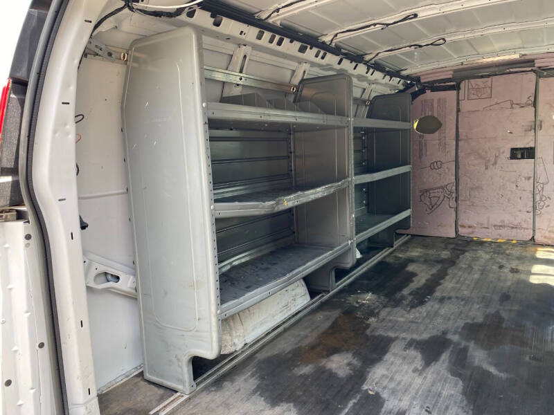 2019 Chevrolet Express 2500