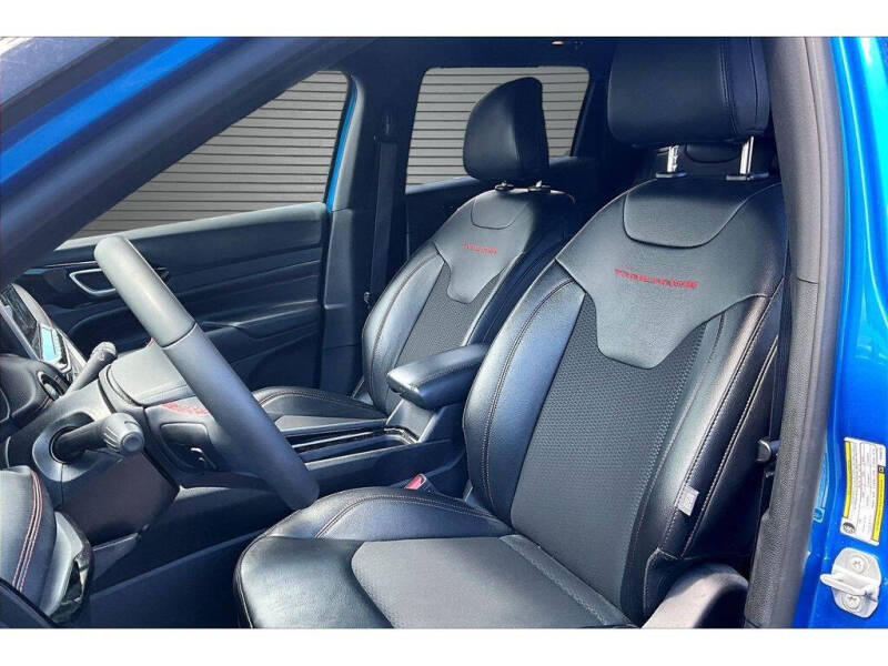 2025 Jeep Compass Trailhawk