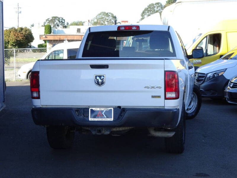 2012 RAM Ram 1500 Pickup ST photo 12