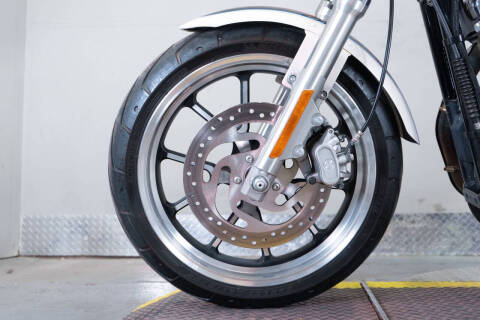 2014 Harley-Davidson Superlow