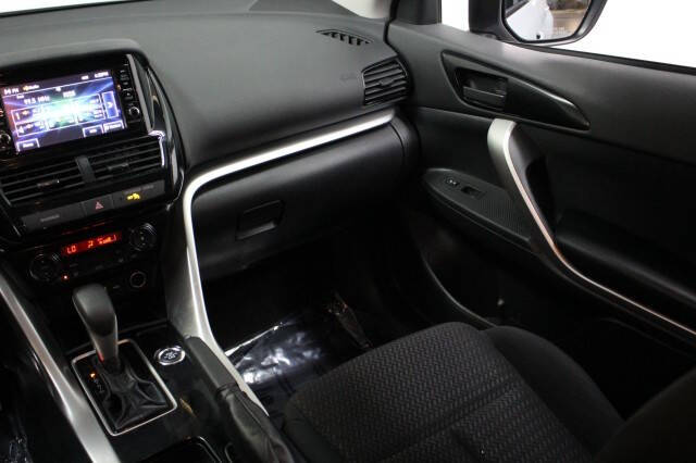 2024 Mitsubishi Eclipse Cross ES