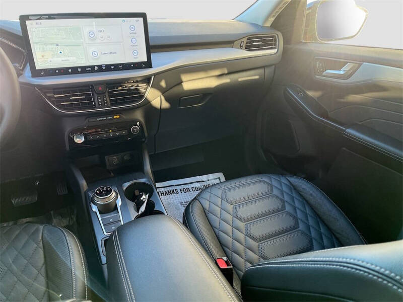 2024 Ford Escape Platinum