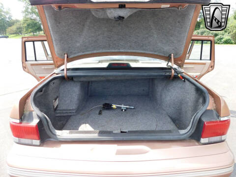 1992 Lincoln Continental Executive