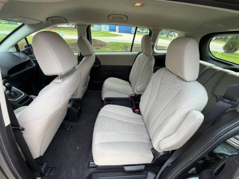 2012 Mazda MAZDA5 Sport