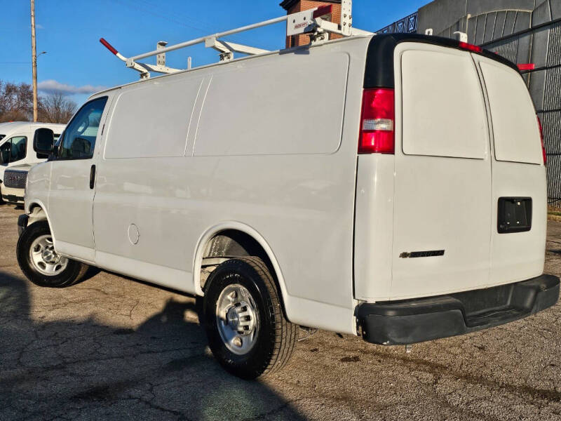 2020 Chevrolet Express 2500