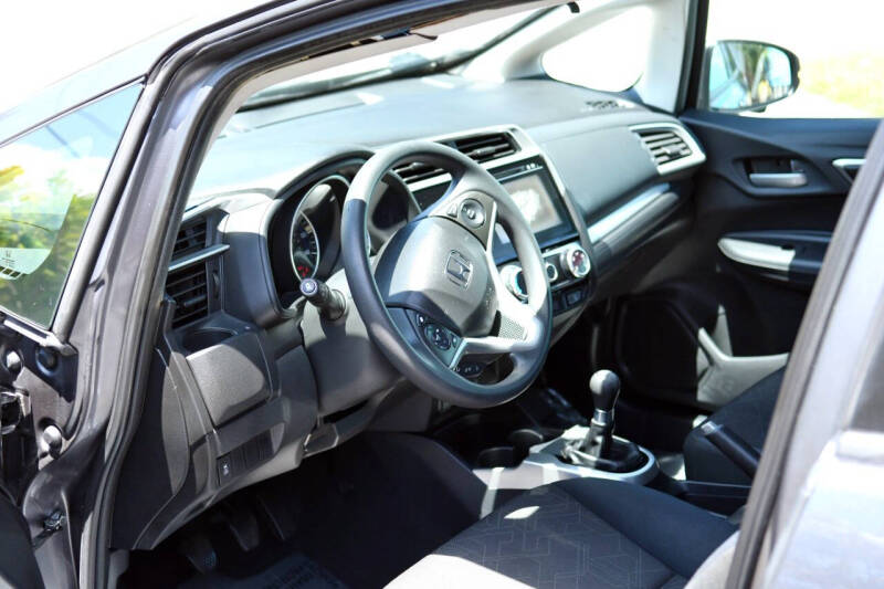 2015 Honda Fit EX - Photo 16