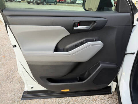 2024 Toyota Highlander