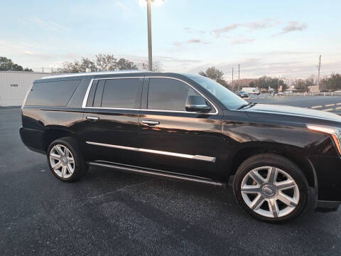 2017 Cadillac Escalade ESV Premium Luxury
