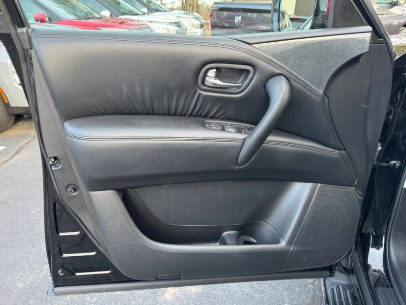 2022 Nissan Armada SV