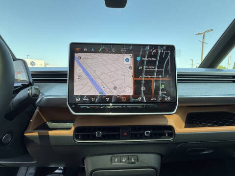 2025 Volkswagen ID. Buzz Pro S Plus