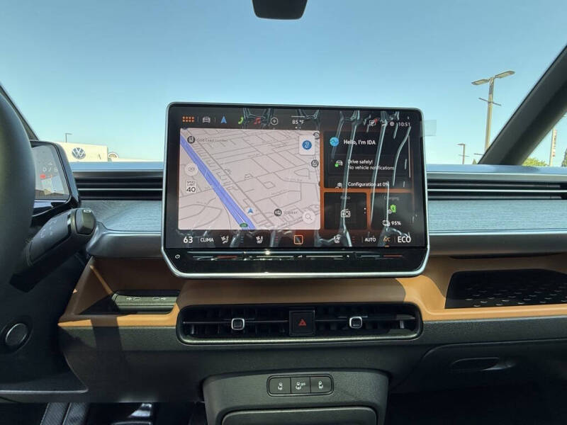 2025 Volkswagen ID. Buzz Pro S Plus