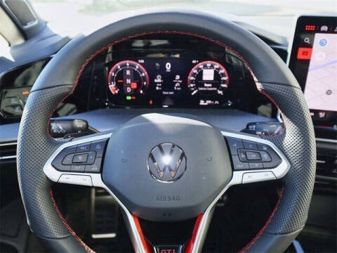 2026 Volkswagen Golf GTI Autobahn