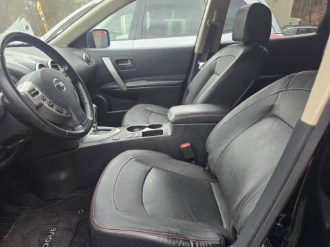 2012 Nissan Rogue SV w/SL Package