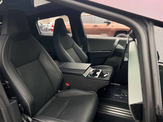 2024 Tesla Cybertruck