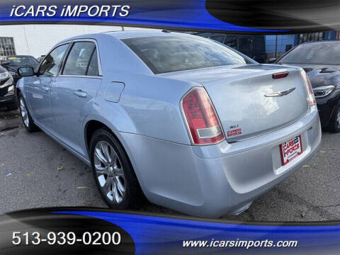 2013 Chrysler 300 Glacier Edition