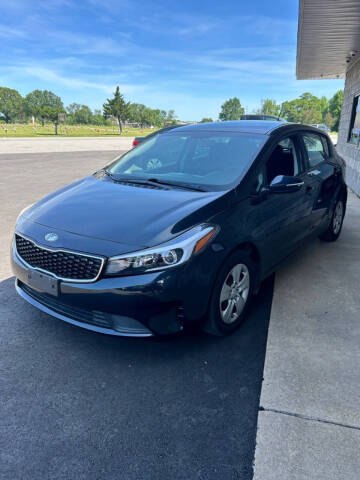 2017 Kia Forte5 LX