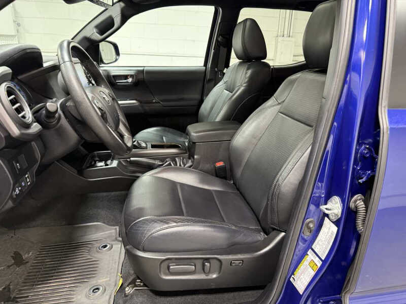 2023 Toyota Tacoma TRD Off-Road