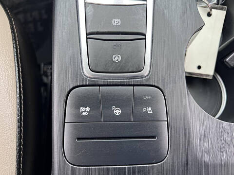 2020 Ford Escape Hybrid Titanium