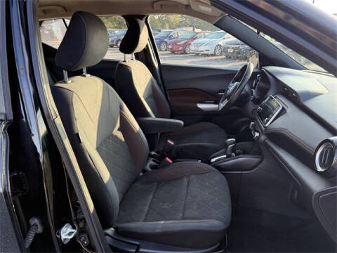 2018 Nissan Kicks SR