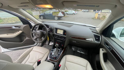 2012 Audi Q5 2.0T quattro Premium Plus