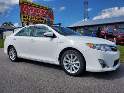 2012 Toyota Camry Hybrid for sale at Mox Motors in Port Charlotte FL