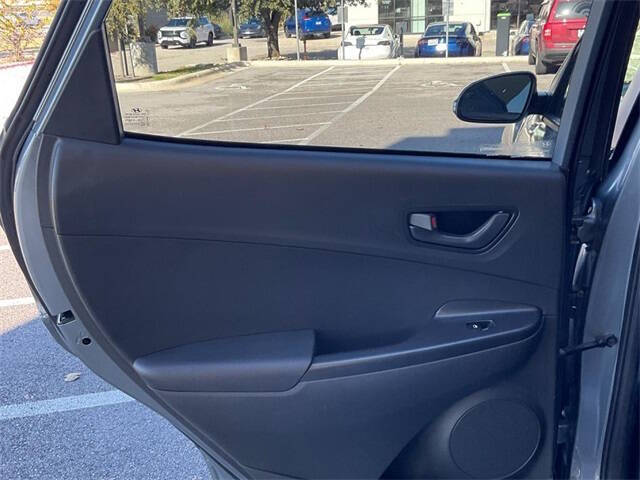 2021 Hyundai Kona SEL Plus