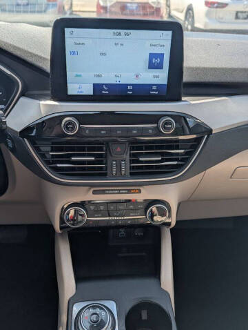 2022 Ford Escape SE