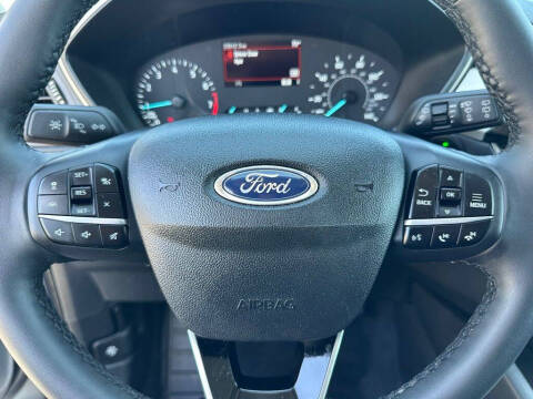 2022 Ford Escape SE