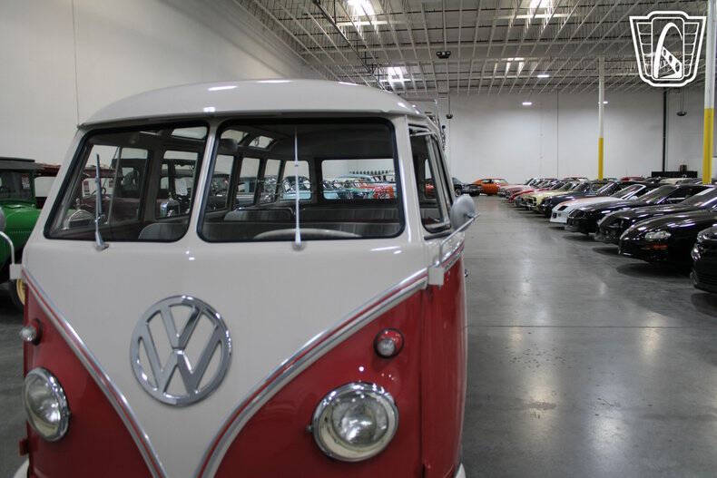 1961 Volkswagen Bus