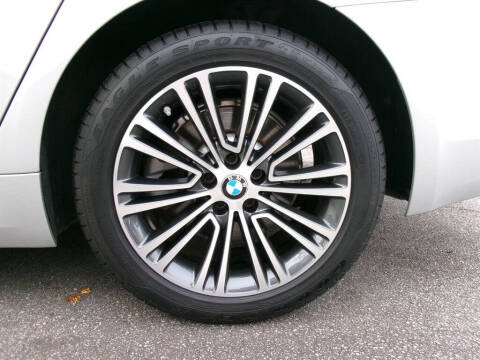 2018 BMW 5 Series 530i