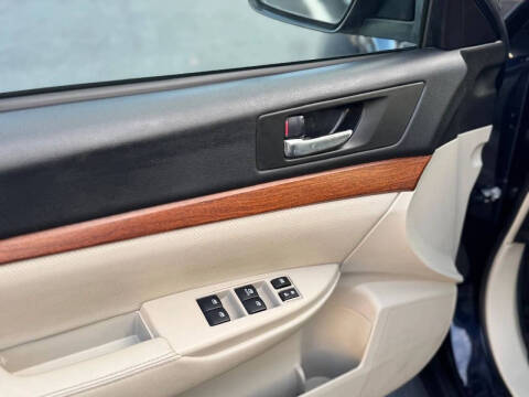 2013 Subaru Outback 2.5i Limited