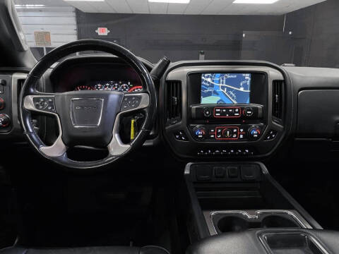 2015 GMC Sierra 2500HD Denali