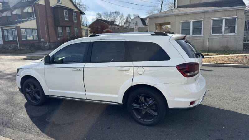 2019 Dodge Journey Crossroad
