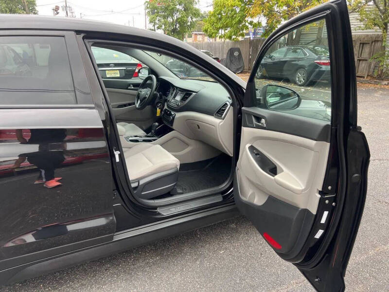 2018 Hyundai Tucson SE