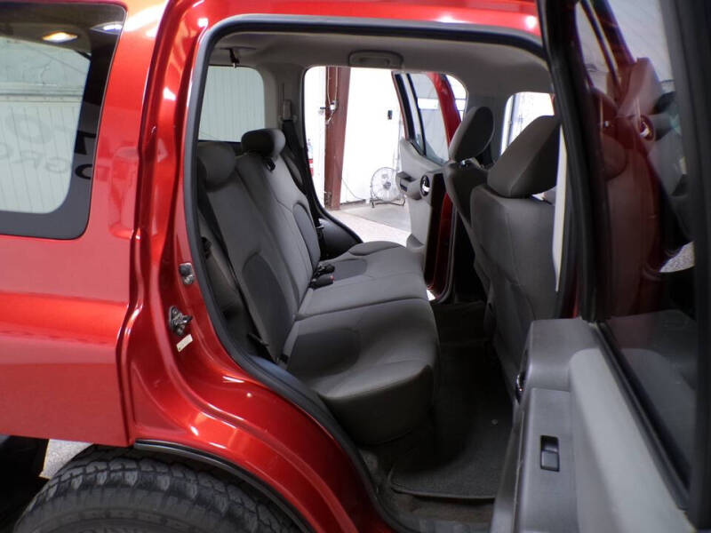 2011 Nissan Xterra S