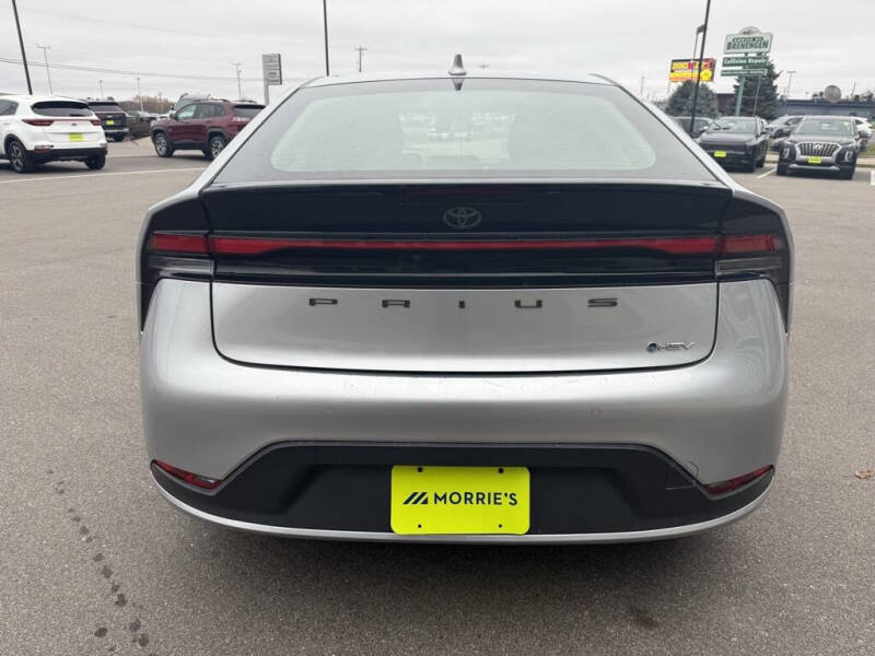 2024 Toyota Prius LE