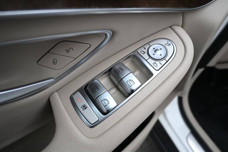 2018 Mercedes-Benz GLC GLC 300 4MATIC