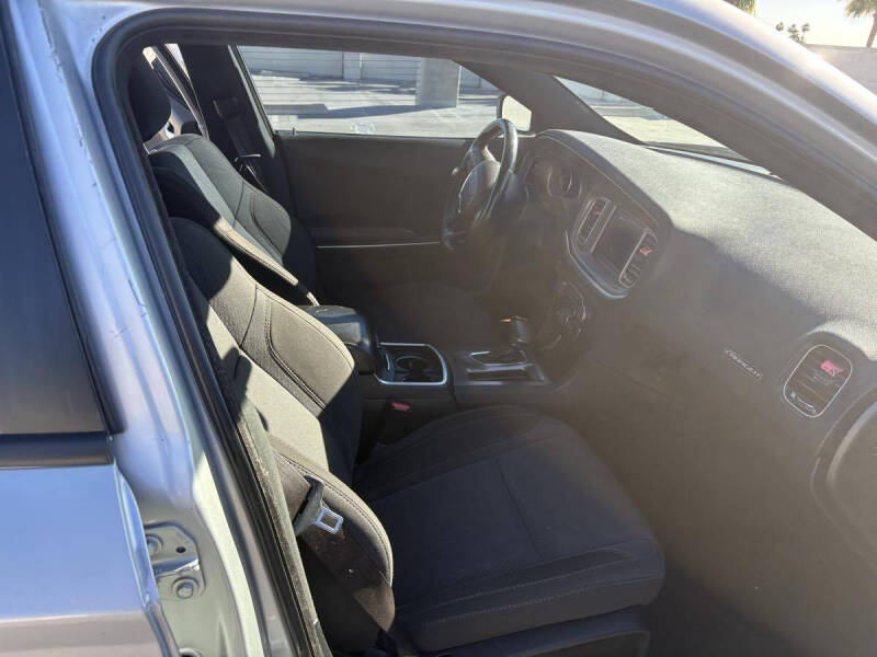 2019 Dodge Charger SXT