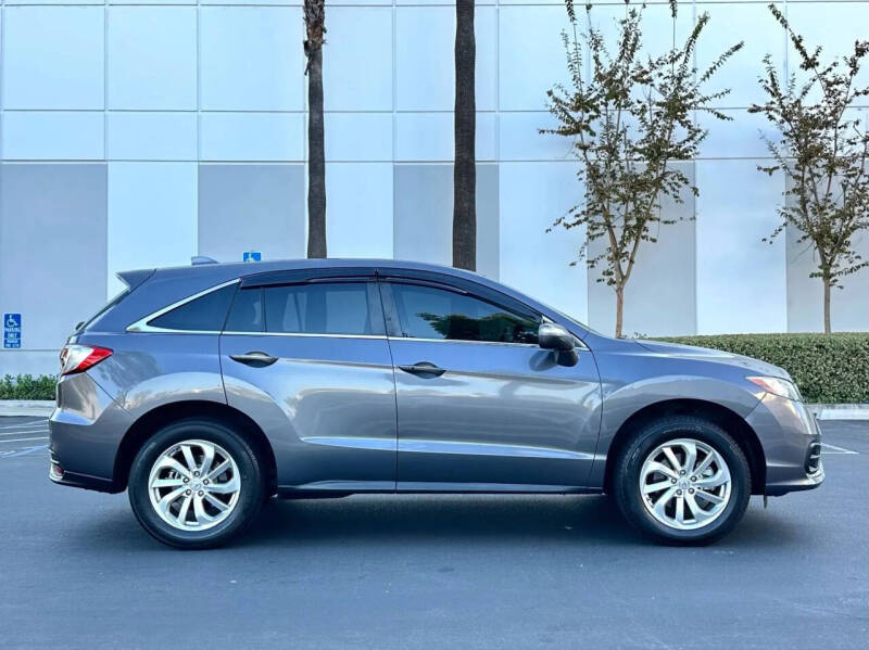 2017 Acura RDX