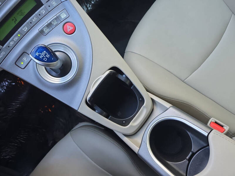 2014 Toyota Prius Four