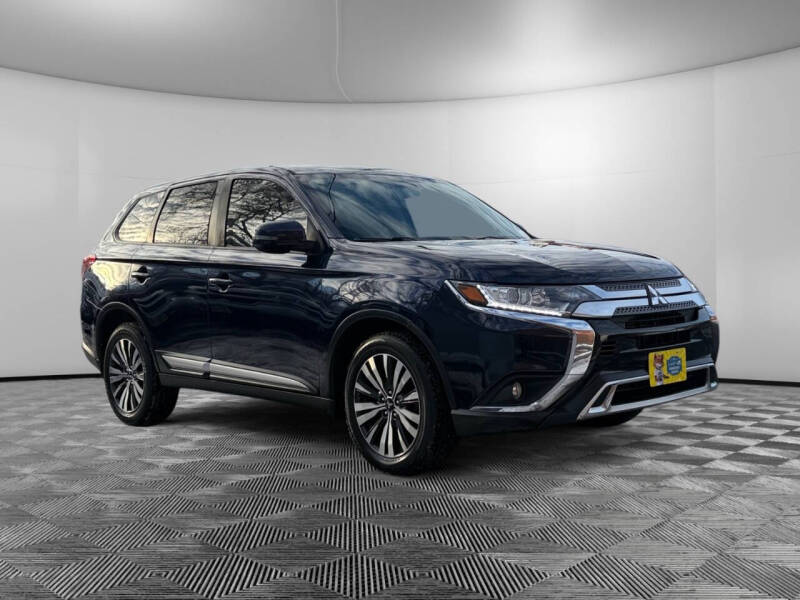 2019 Mitsubishi Outlander SE