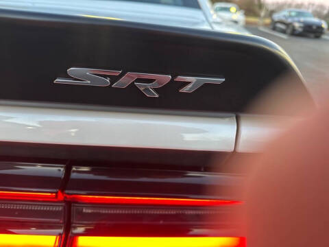 2015 Dodge Challenger SRT Hellcat